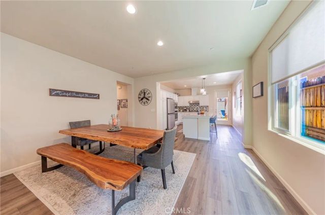 3919 Portals, Clovis, CA 93619