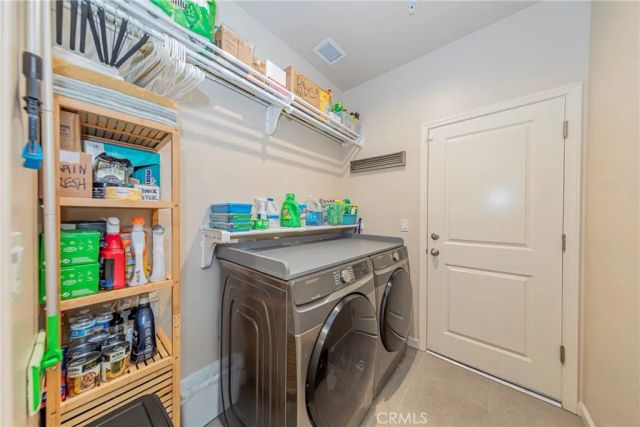 3919 Portals, Clovis, CA 93619