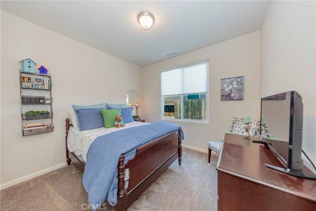 3919 Portals, Clovis, CA 93619