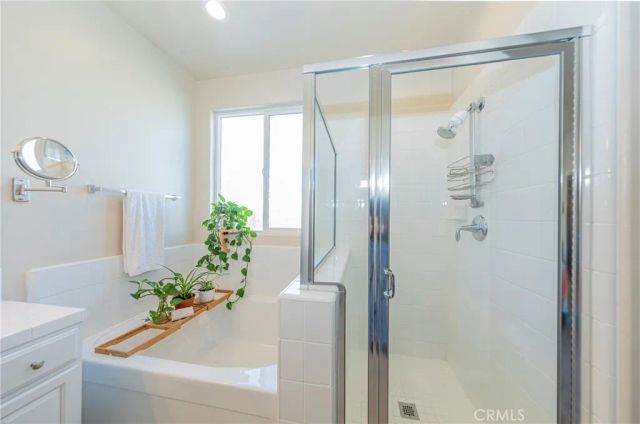 3919 Portals, Clovis, CA 93619