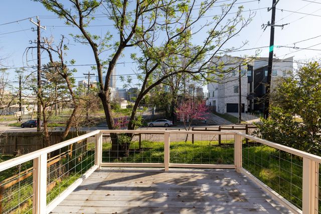 1310 Beachton Street, Houston, TX 77007