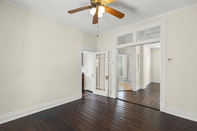 1310 Beachton Street, Houston, TX 77007