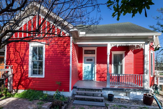 1310 Beachton Street, Houston, TX 77007