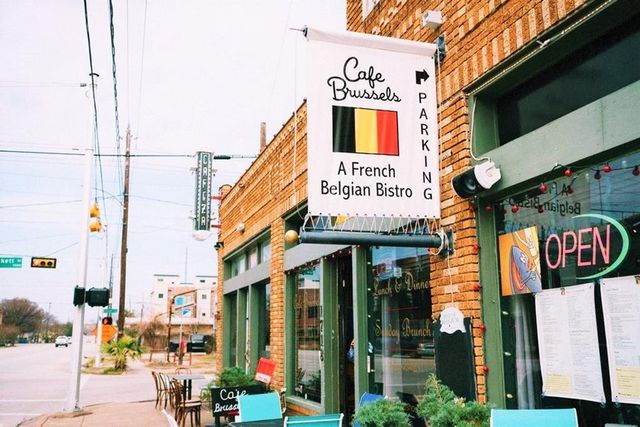 1310 Beachton Street, Houston, TX 77007