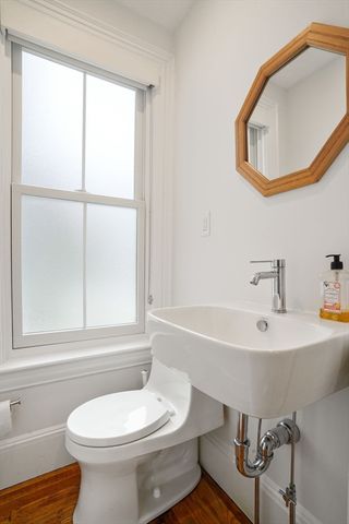 8 Florence Street 0, Cambridge, MA 02139