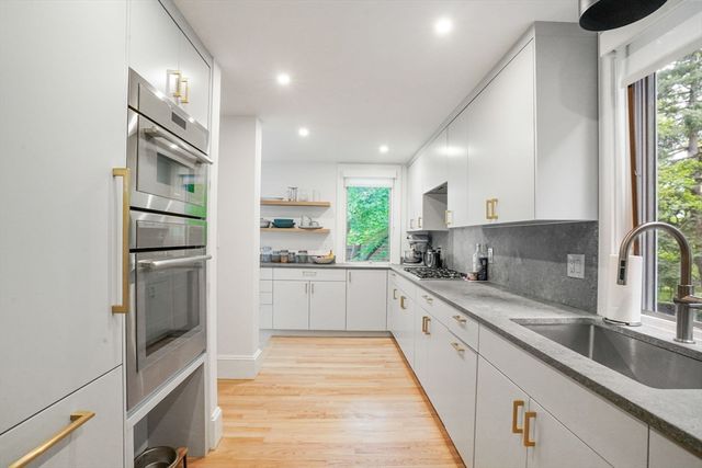 8 Florence Street 0, Cambridge, MA 02139