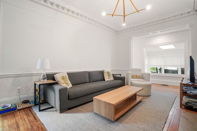 8 Florence Street 0, Cambridge, MA 02139