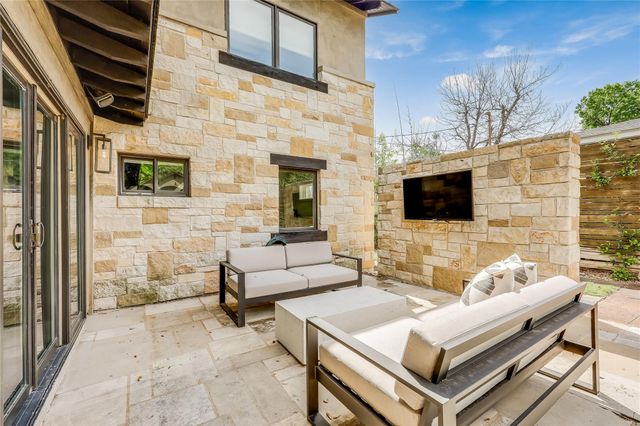 606 Josephine ST, Austin, TX 78704