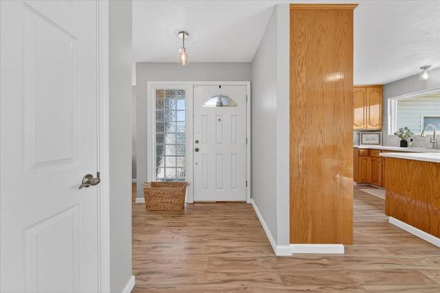 782 Fairfax Drive, Salinas, CA 93901