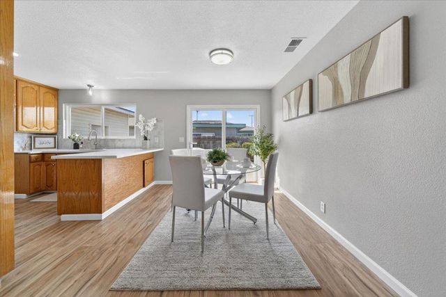 782 Fairfax Drive, Salinas, CA 93901