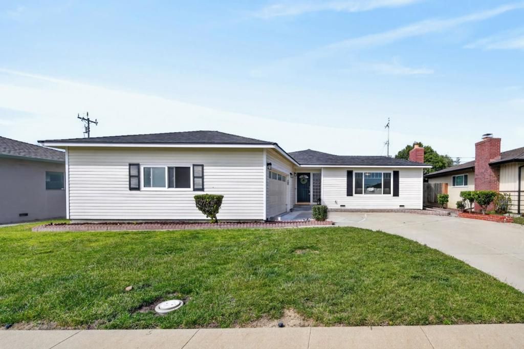 782 Fairfax Drive, Salinas, CA 93901