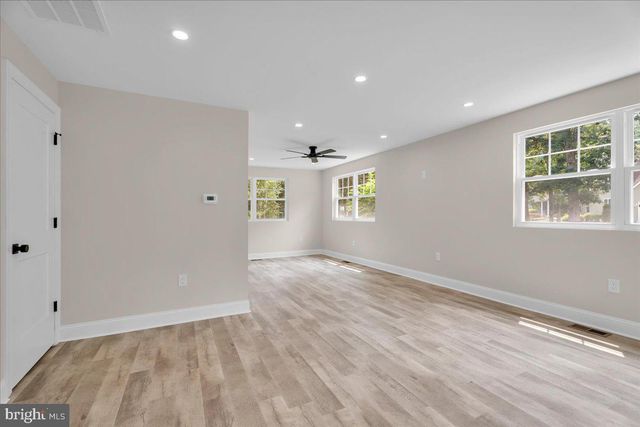 2517 BROADLANE RD, Williamstown, NJ 08094
