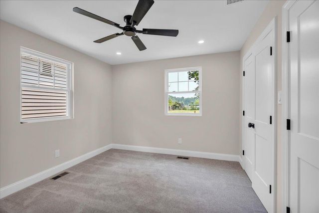 2517 BROADLANE RD, Williamstown, NJ 08094