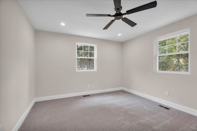 2517 BROADLANE RD, Williamstown, NJ 08094