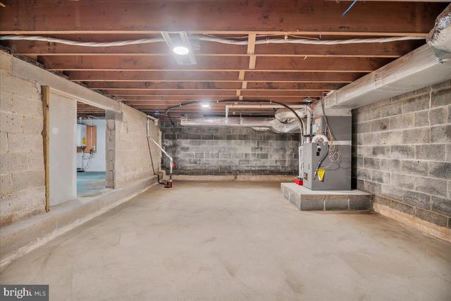 2517 BROADLANE RD, Williamstown, NJ 08094
