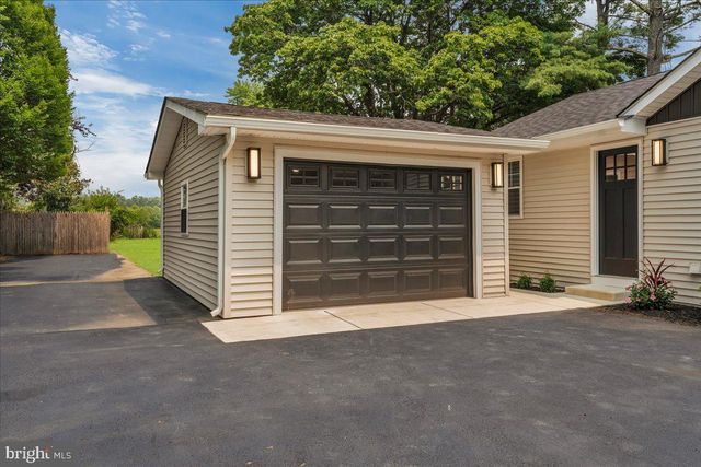 2517 BROADLANE RD, Williamstown, NJ 08094