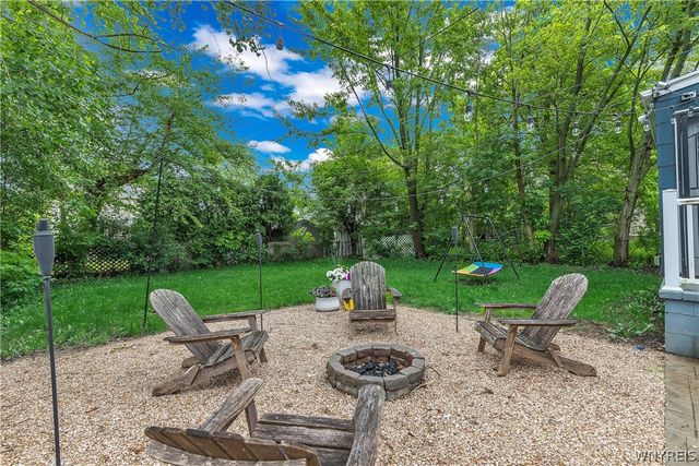 4173 Harlem Road, Amherst, NY 14226