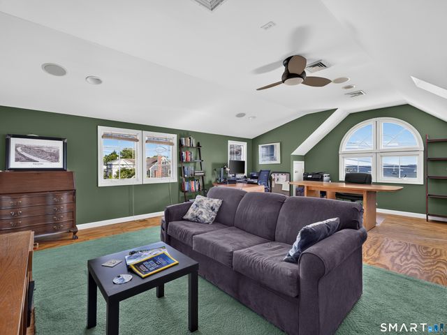 15 James Street, Stonington, CT 06378