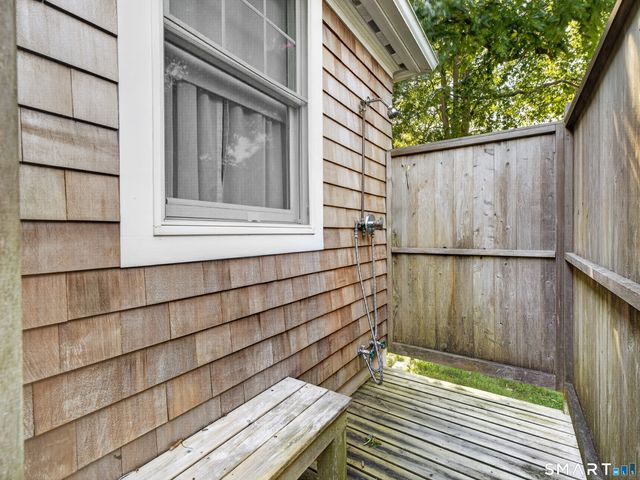 15 James Street, Stonington, CT 06378