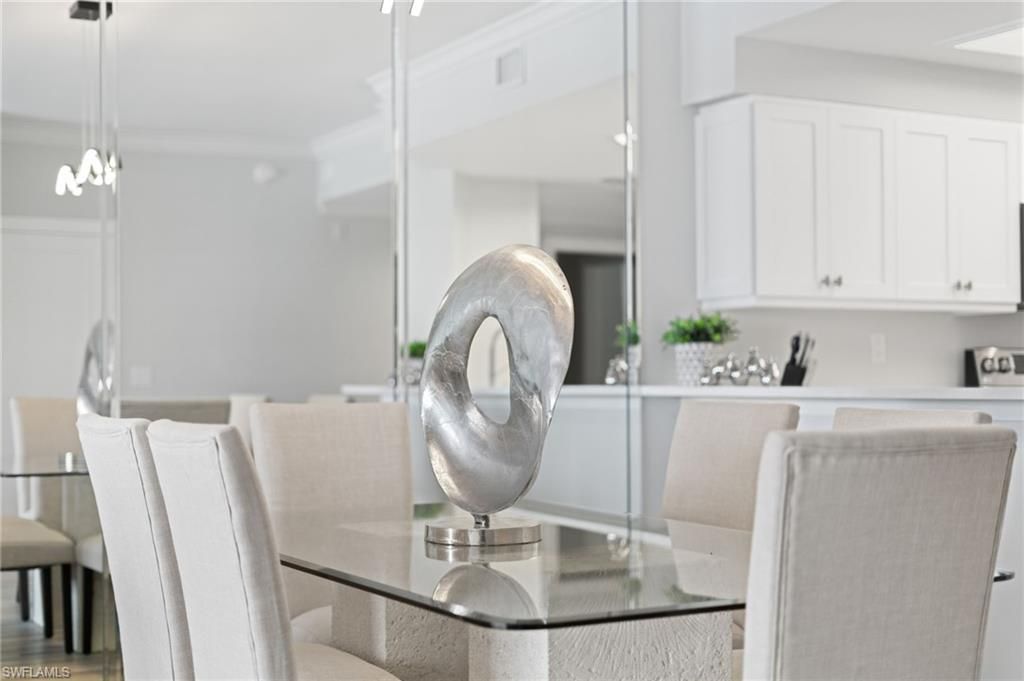 9700 Gulf Shore DR 202, NAPLES, FL 34108 — photo 3