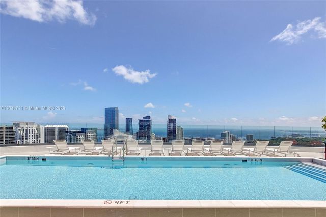 55 SW 9th St 2309, Miami, FL 33130
