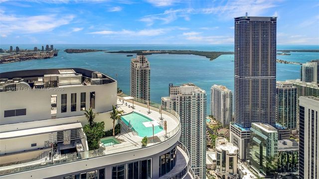 55 SW 9th St 2309, Miami, FL 33130