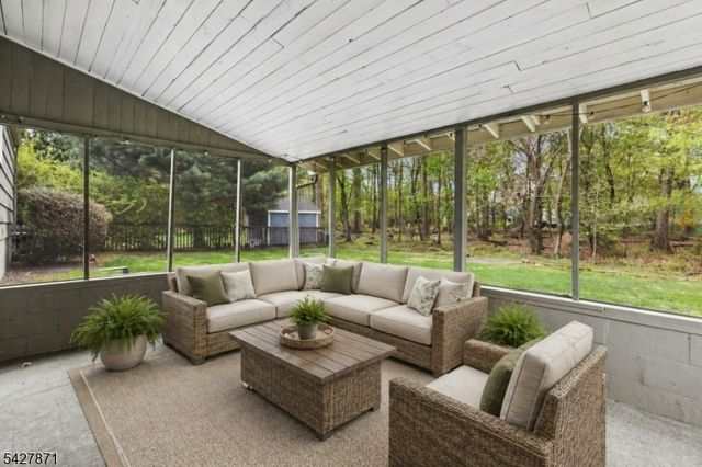 36 Wadsworth Ter, Cranford Twp., NJ 07016
