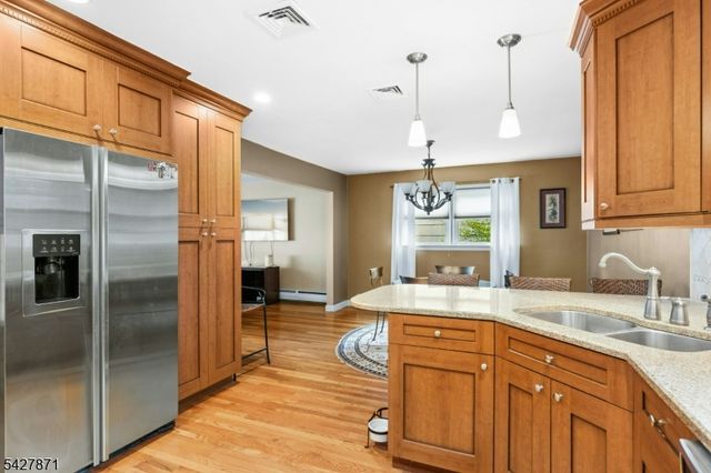 36 Wadsworth Ter, Cranford Twp., NJ 07016