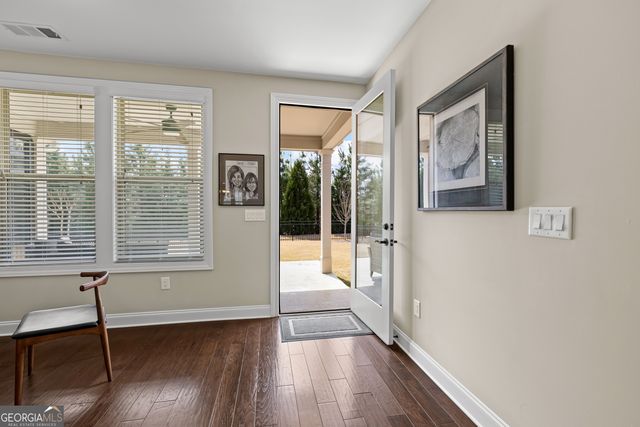 522 Cottonwood Circle, Peachtree City, GA 30269