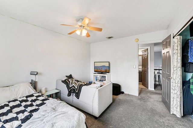 9764 Angel Ct, Stockton, CA 95209