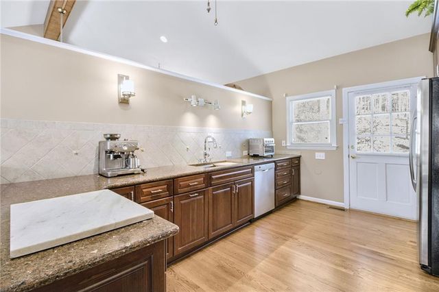 71 Yellow Root Drive, Big Canoe, GA 30143