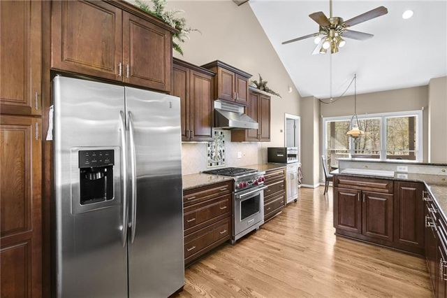 71 Yellow Root Drive, Big Canoe, GA 30143