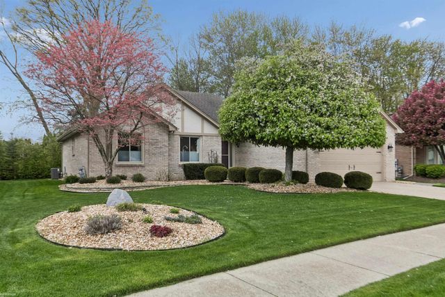 52317 Sawmill Creek Drive, Macomb Twp, MI 48042