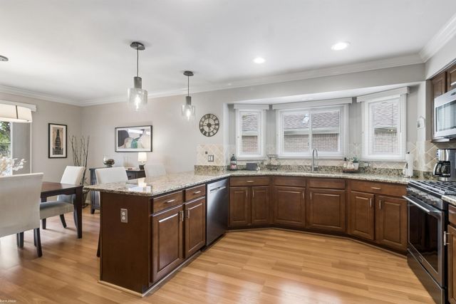 52317 Sawmill Creek Drive, Macomb Twp, MI 48042