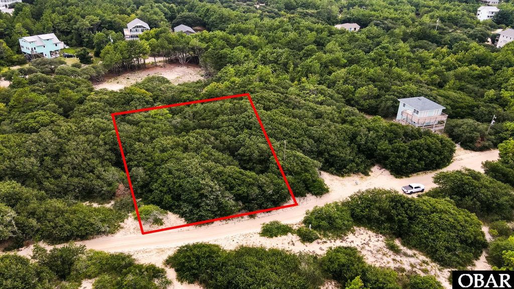 Image 4 of property listing at 2254 Sandpiper Road, Corolla, NC 27927