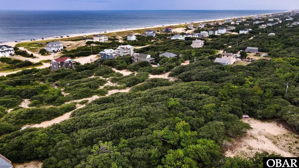 Image 10 of property listing at 2254 Sandpiper Road, Corolla, NC 27927