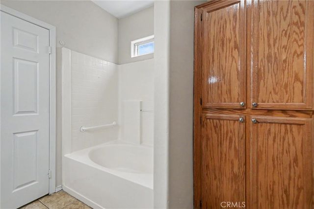5300 Plute Pass Street, Bakersfield, CA 93307