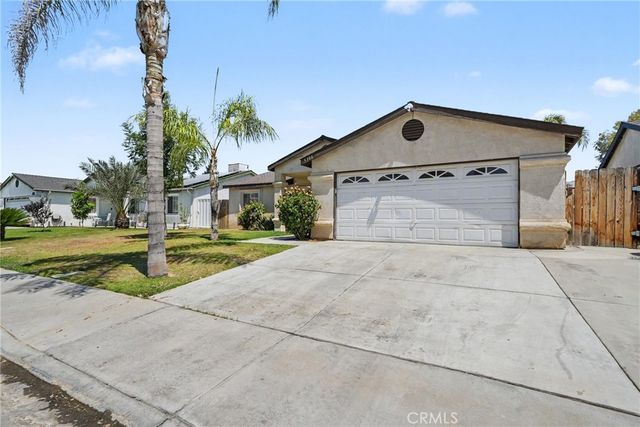 5300 Plute Pass Street, Bakersfield, CA 93307