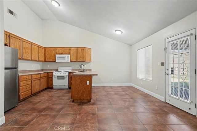5300 Plute Pass Street, Bakersfield, CA 93307