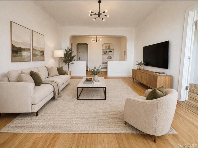 35-24 78th Street A67, Jackson Heights, NY 11372