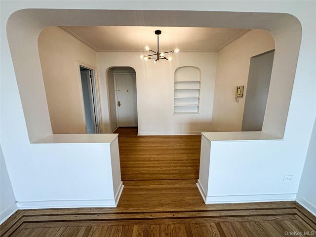35-24 78th Street A67, Jackson Heights, NY 11372