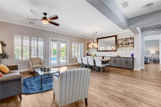 7087 April Wind Avenue, Las Vegas, NV 89131