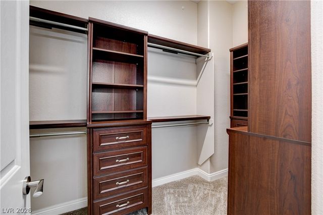 7087 April Wind Avenue, Las Vegas, NV 89131