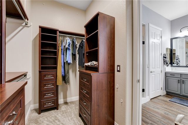 7087 April Wind Avenue, Las Vegas, NV 89131