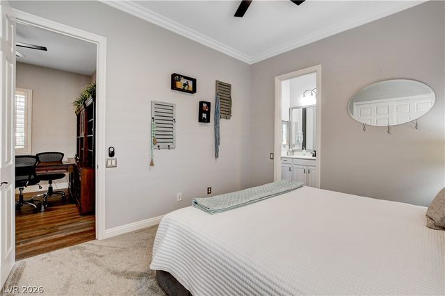 7087 April Wind Avenue, Las Vegas, NV 89131