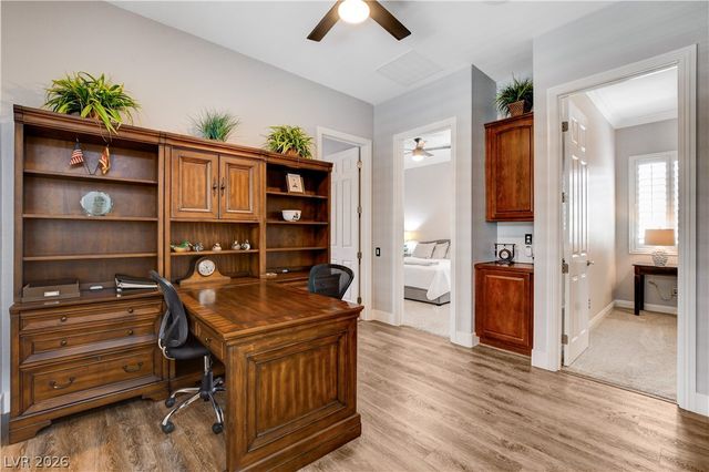 7087 April Wind Avenue, Las Vegas, NV 89131