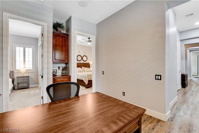 7087 April Wind Avenue, Las Vegas, NV 89131