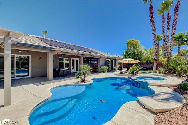7087 April Wind Avenue, Las Vegas, NV 89131