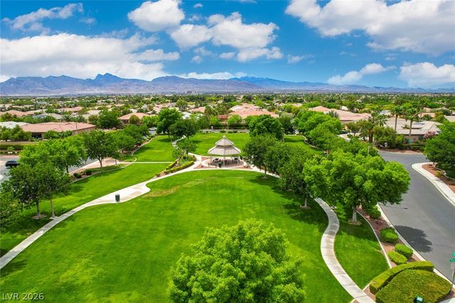 7087 April Wind Avenue, Las Vegas, NV 89131
