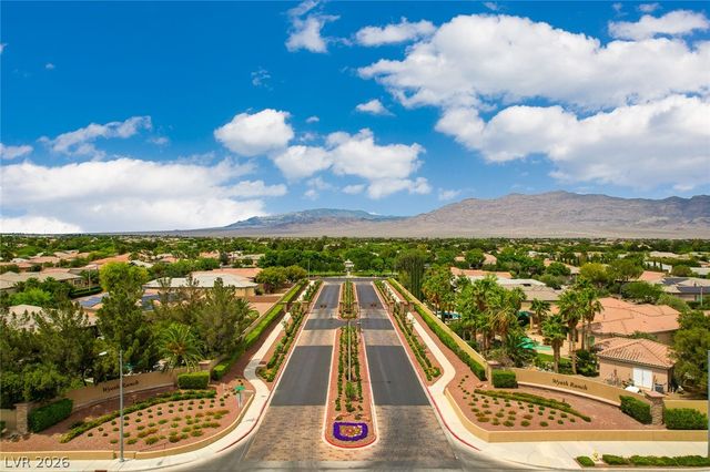 7087 April Wind Avenue, Las Vegas, NV 89131